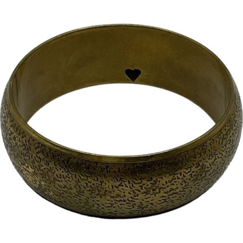 Antique-Style Textured Brass Bangle Bracelet With Heart Cutout Design